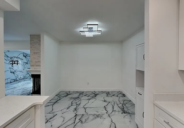 8212 Citrus Chase Dr — Photo 10