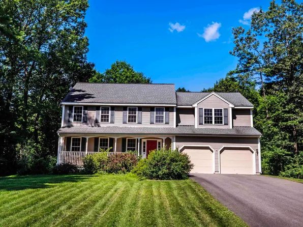 14 Springfield Circle, Merrimack, NH 03054