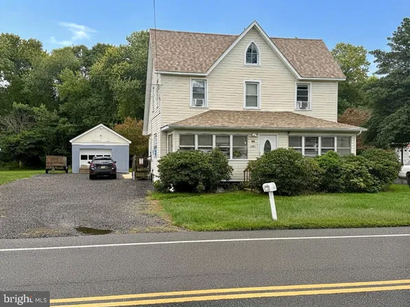 623 E Bay Ave, Barnegat, NJ 08005