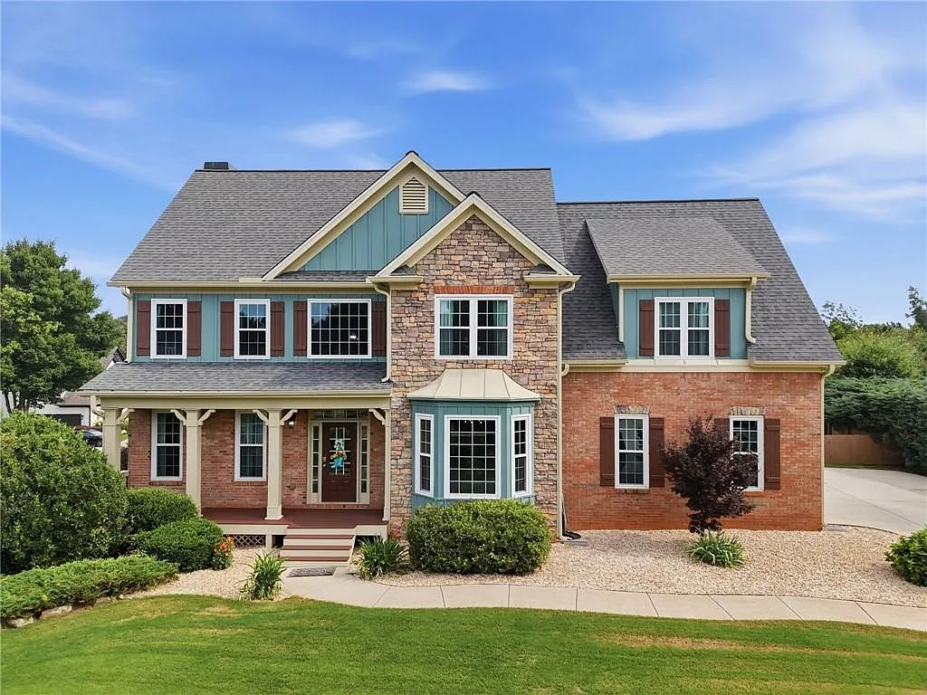 5 bed, 3.5 bath, 3451 sqft, $3,200 — Photo 1