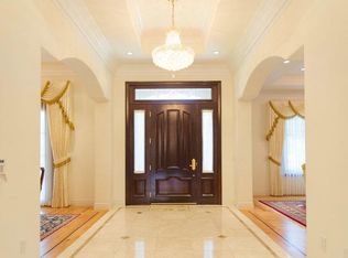 1832 Black Mountain Rd, Hillsborough, CA 94010