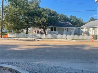 22155 Level St, Abita Springs, LA 70420