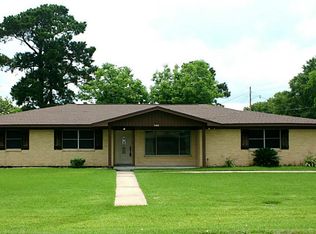 3406 Canal Ave, Nederland, TX 77627