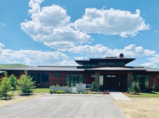 201 Sitting Bull Dr, Hailey, ID 83333