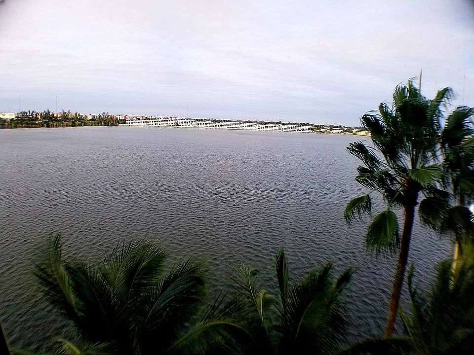 1st image of 1075 Miami Gardens Dr #610