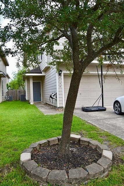 1st image of 8738 Thistlemoor Ln