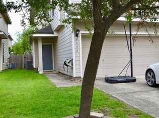 8738 Thistlemoor Ln, Houston, TX 77044