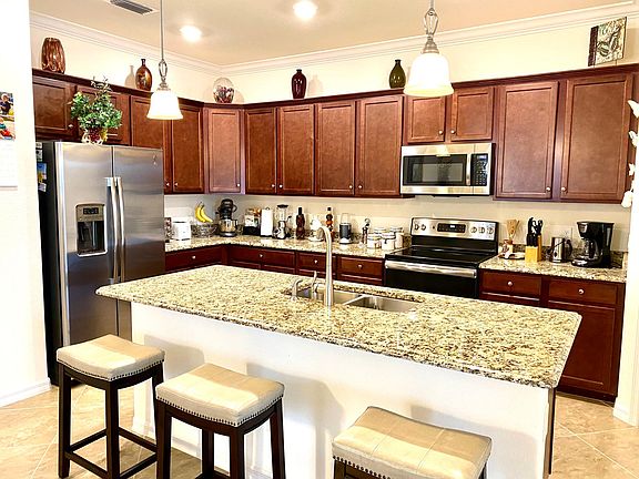 5th image of 4373 Madagascar Palm Way