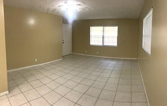 3rd image of 1422 NW 18th Ave