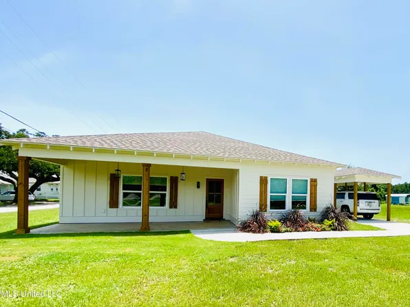 405 Magnolia St, Long Beach, MS 39560