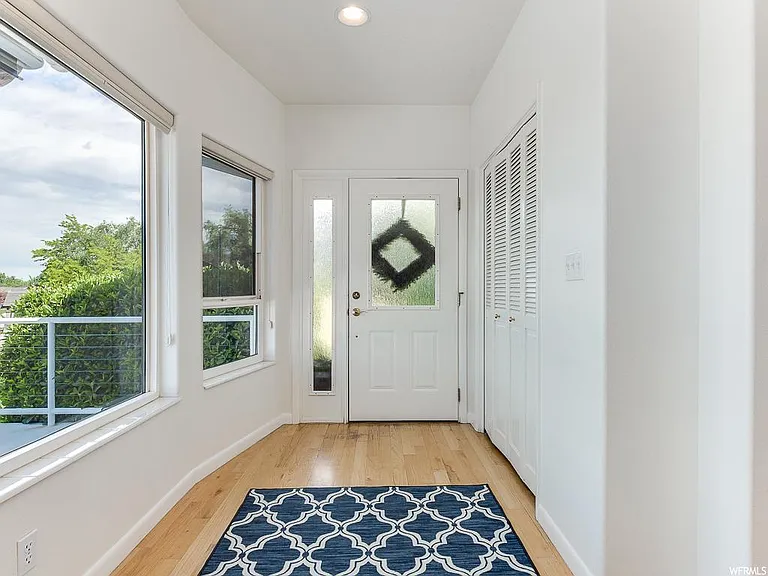 4001 N Sherwood Dr — Photo 5