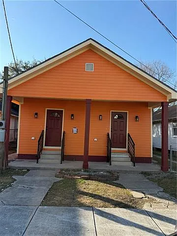 1714 Independence St Photo 1