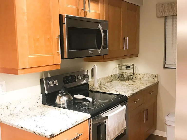 445 Bouchelle Dr #201 — Photo 11