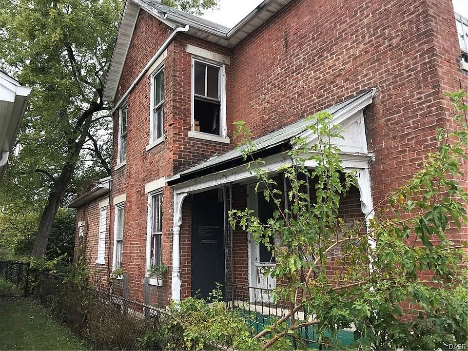 2nd image of 19 S Van Lear St