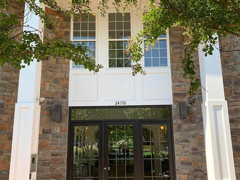 24701 Byrne Meadow Sq #200 — Photo 8