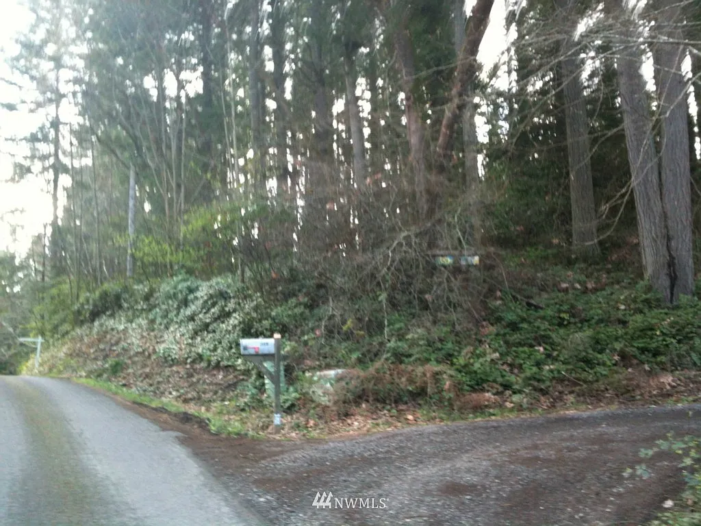 14 Lot NE Battle Point Drive photo 1