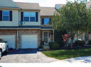 1402 Duke Ct, Royersford, PA 19468