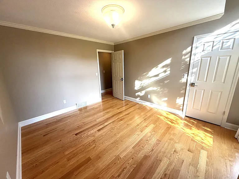 53 Huntleigh Dr — Photo 27