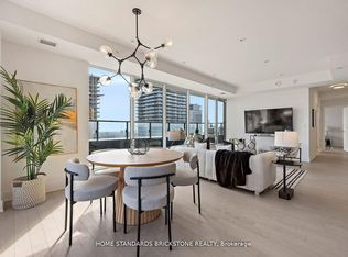 955 Bay St #3907, Toronto, ON M5S 0C6