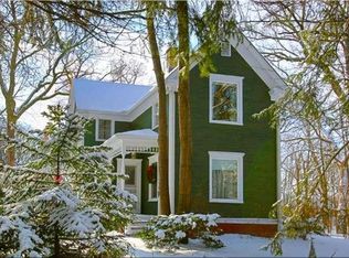 8803 Northwestern Ave, Racine, WI 53406