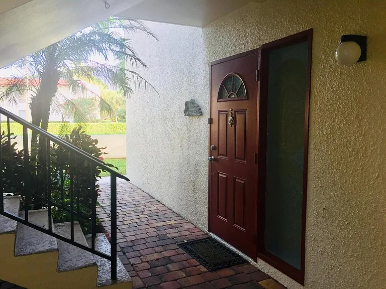 1714 Consulate Pl #101 — Photo 26