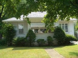 2913 Eshcol Ave, Zion, IL