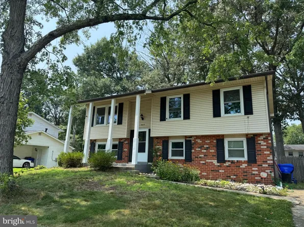 409 University Dr, Waldorf, MD 20602