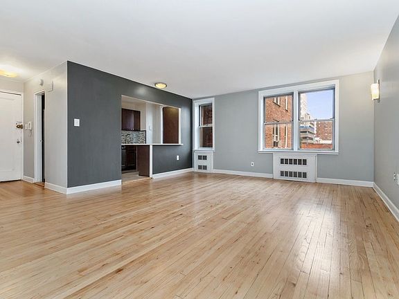 5th image of 65-45 Yellowstone Blvd #3G