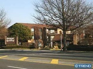 51103 Delaire Landing Rd #103, Philadelphia, PA 19114