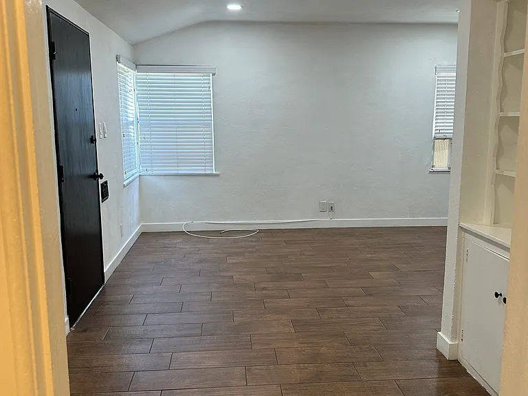 252 San Francisco Ave #256 — Photo 3