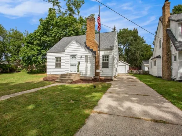 425 Van Allen St SE, Wyoming, MI 49548