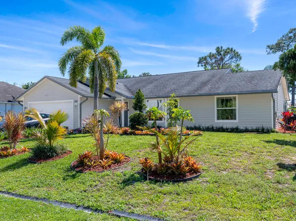 932 SE Damask Avenue, Port St Lucie, FL 34983