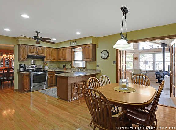 5th image of 17322 Queen Elizabeth Ln
