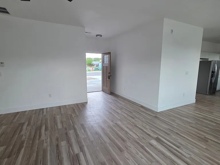 3113 Keyser Ct — Photo 9