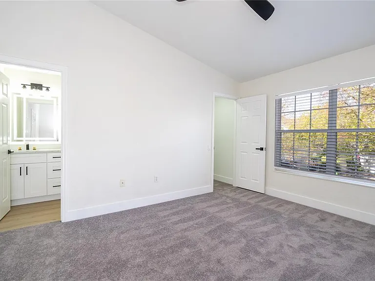 6979 Sperone St — Photo 16