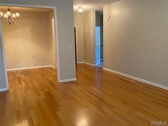 5th image of 7013 Cooperstown Cir