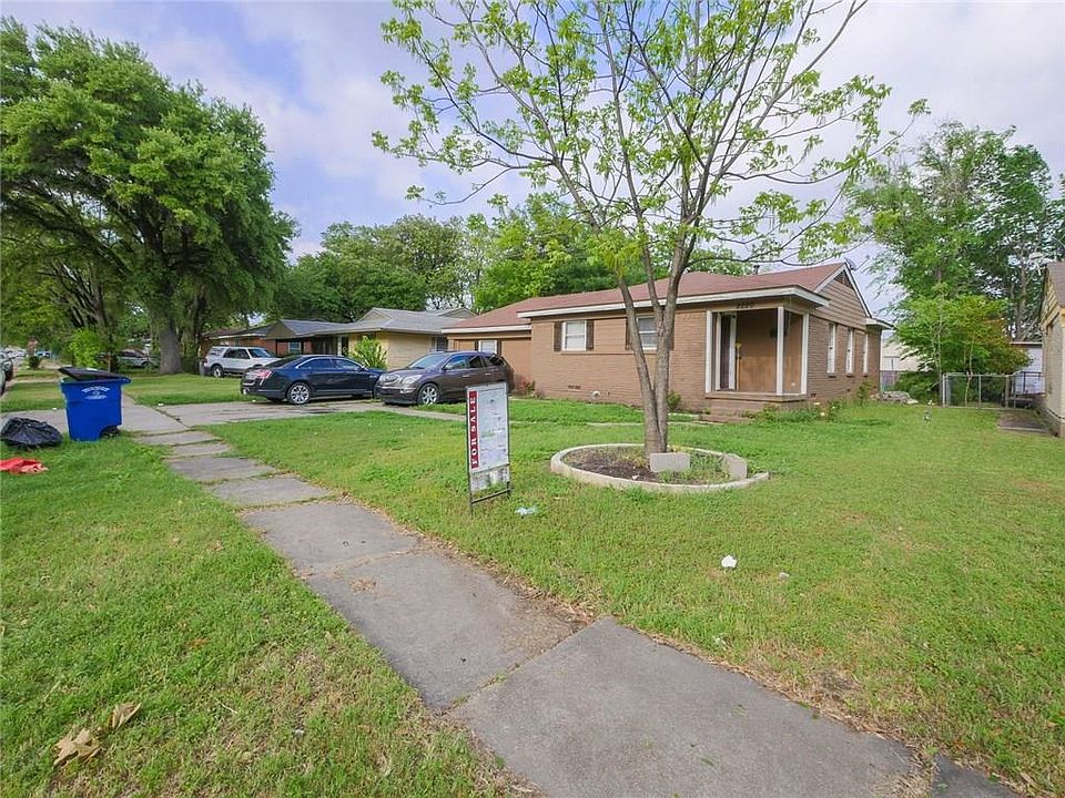1st image of 2220 Utica Dr