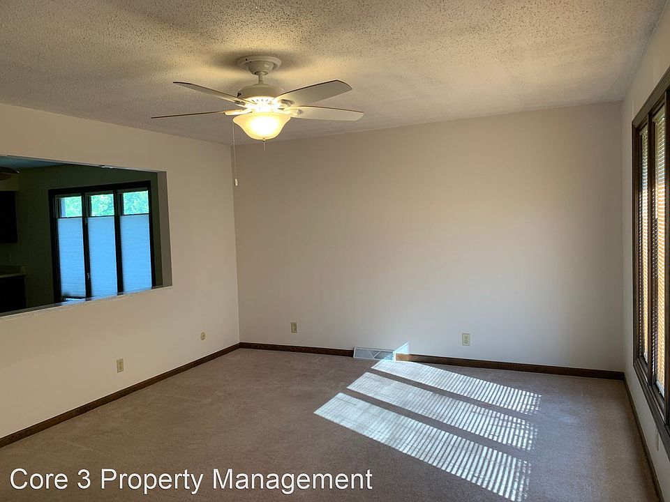 2nd image of 209 Golf Rd