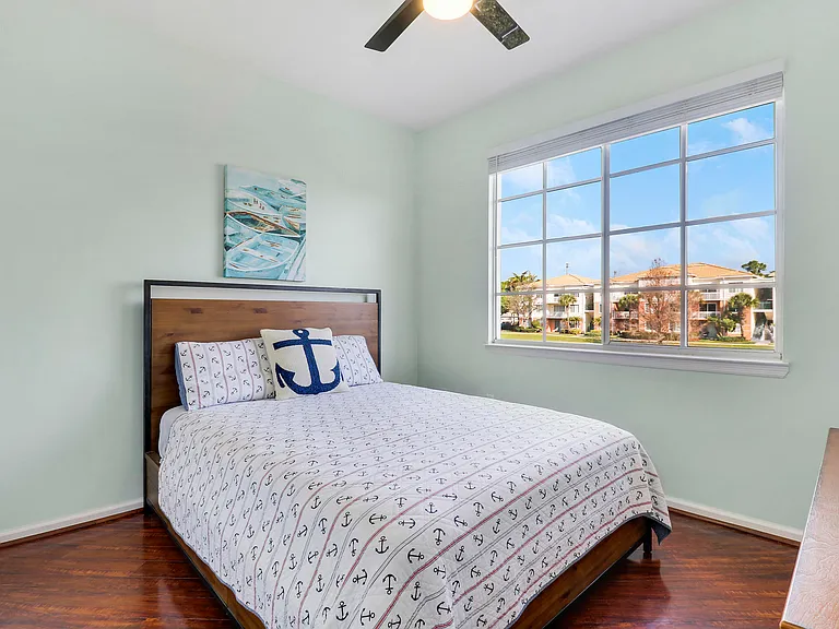 9212 Myrtlewood Cir W — Photo 36