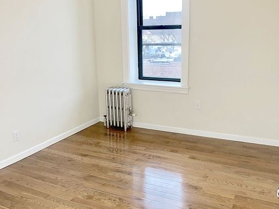 3rd image of 4705 44th St APT D6
