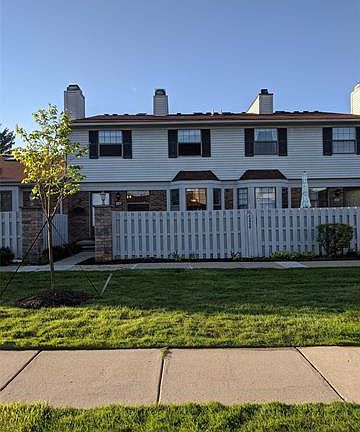5th image of 43598 W Arbor Way Dr APT 116-1-116