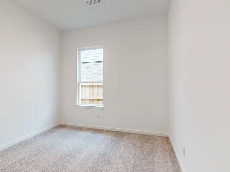 21622 Laggan Cliff Ln — Photo 21