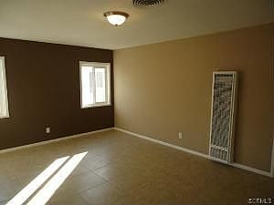 5th image of 7636 Elm Ave