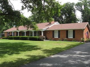 12 Riverpoint Rd, Hannibal, MO 63401