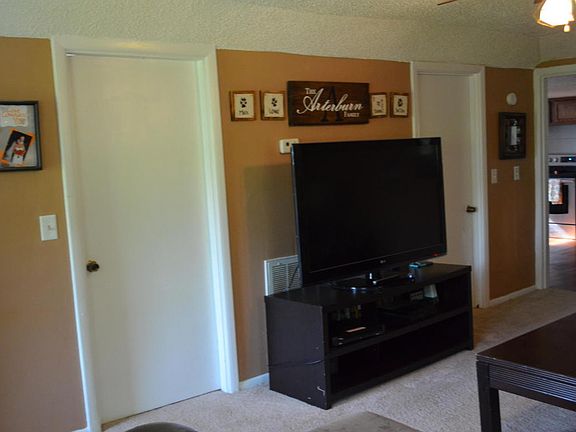 4th image of 6219 John May Dr