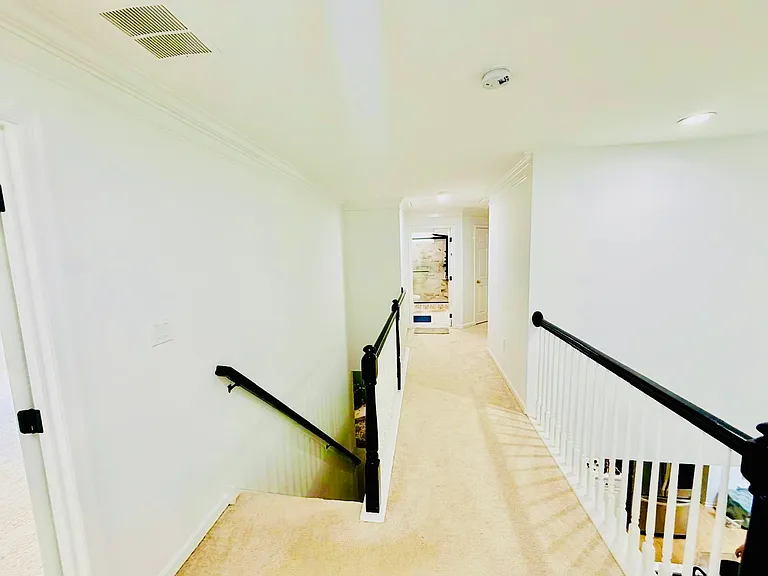 33 Brownstone Rd — Photo 10