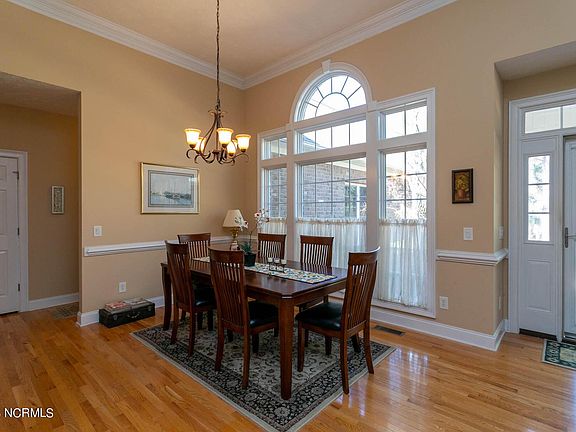 3rd image of 255 Juniper Creek Blvd