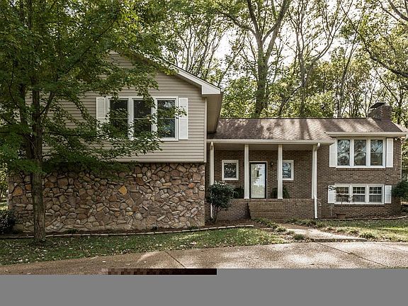 2nd image of 124 Trail East Dr