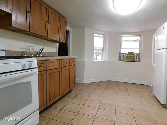 Rented by Citi Habitats | media 26