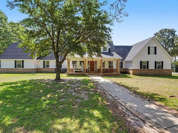 228 Turner Ln, Lucedale, MS 39452